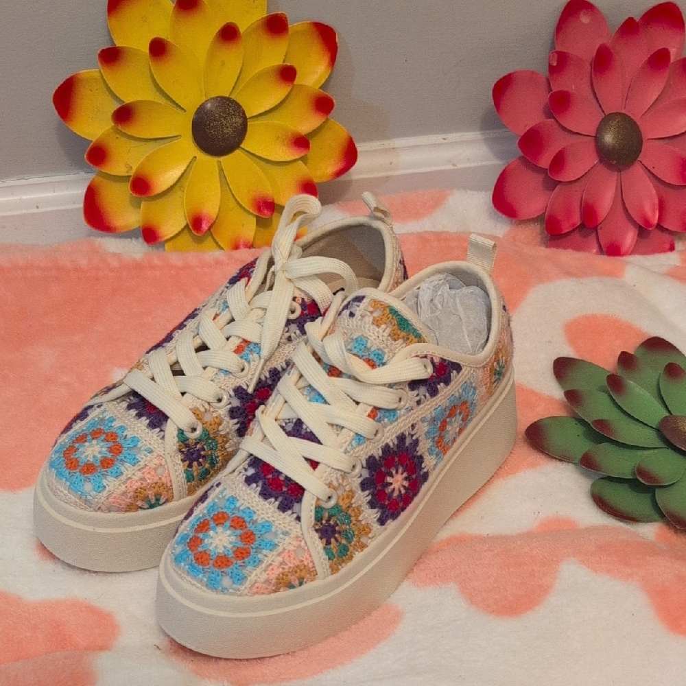 Dirty Laundry Multicolor Crochet Platform Sneakers